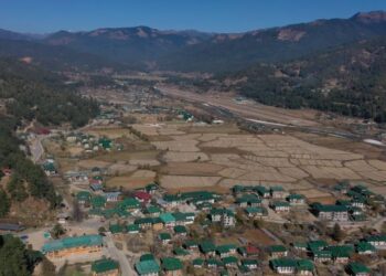 Bumthang faces growing GLOF risk, communities sensitised on threat